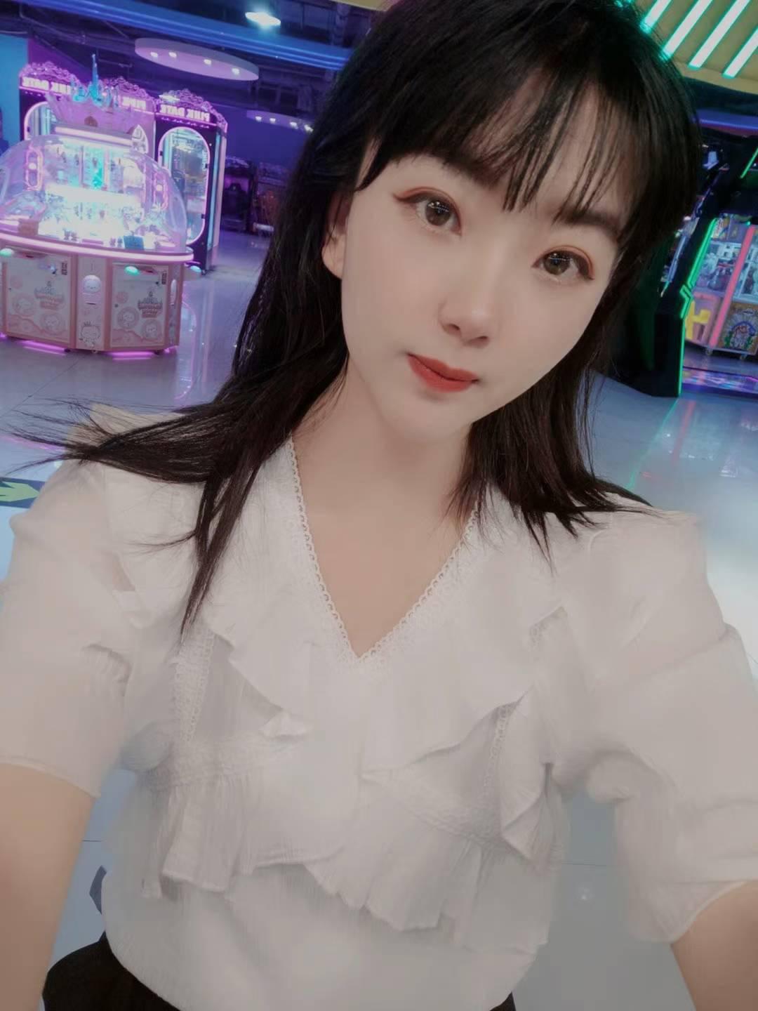 小可爱不机车，身材哇塞配大熊